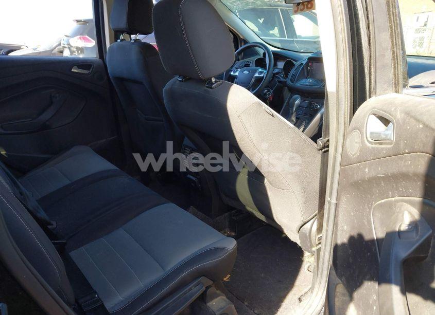 Photo 8 of 2016 Ford Escape SE (VIN 1FMCU9G99GUB02776)