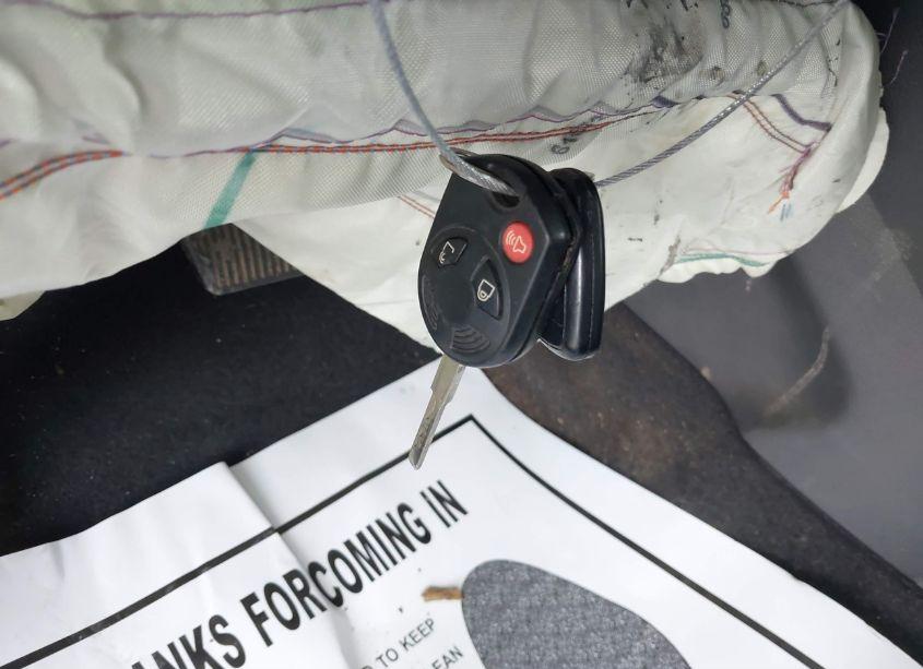 Photo 11 of 2016 Ford Escape SE (VIN 1FMCU9G99GUC23534)