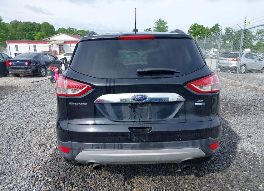 Photo 16 of 2016 Ford Escape SE (VIN 1FMCU9G99GUC23534)