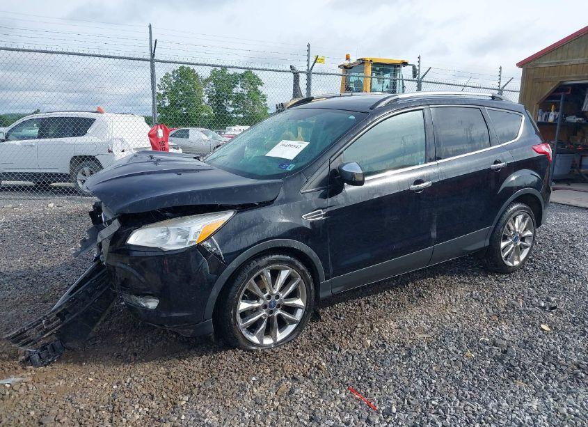 Photo 2 of 2016 Ford Escape SE (VIN 1FMCU9G99GUC23534)