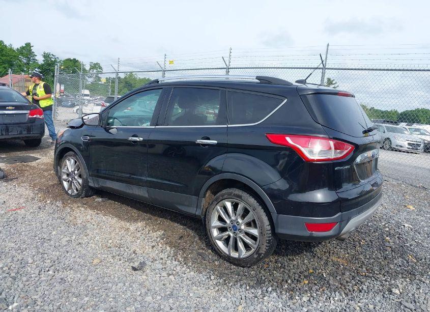 Photo 3 of 2016 Ford Escape SE (VIN 1FMCU9G99GUC23534)