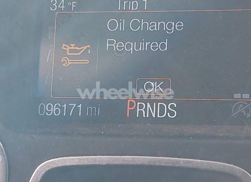 Photo 15 of 2017 Ford Escape SE (VIN 1FMCU9G99HUA24906)