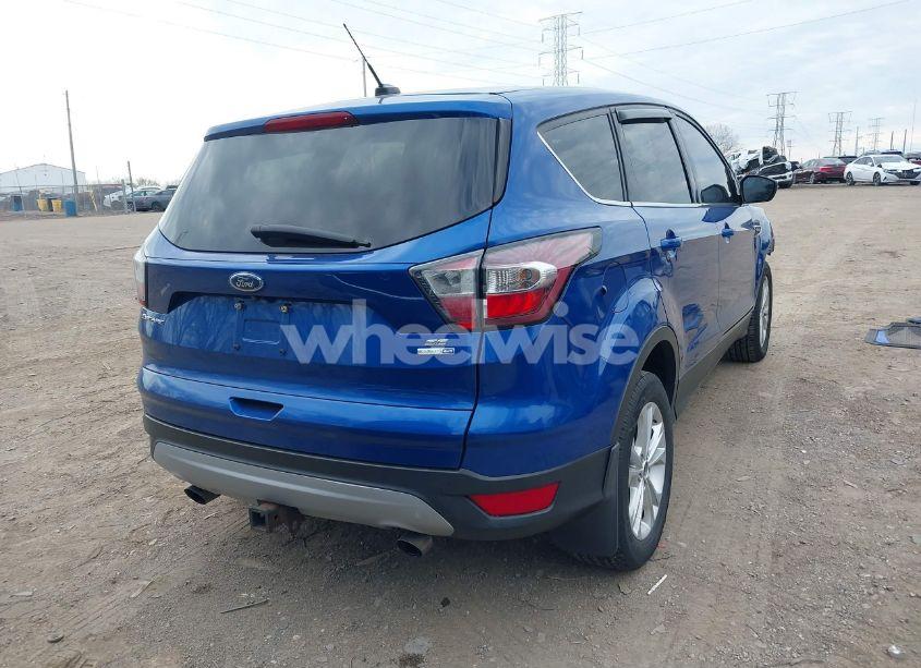 Photo 4 of 2017 Ford Escape SE (VIN 1FMCU9G99HUB00740)