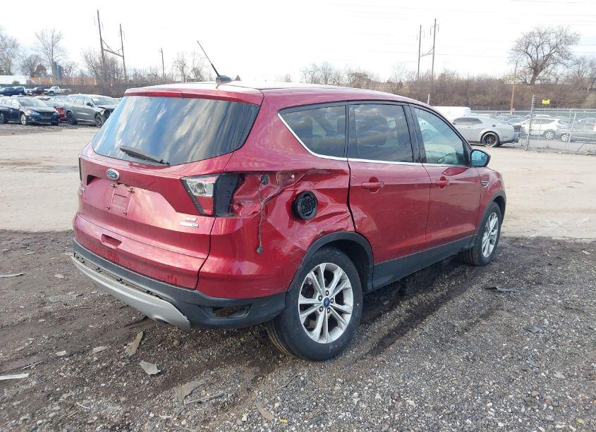 Photo 6 of 2017 Ford Escape SE (VIN 1FMCU9G99HUB35150)