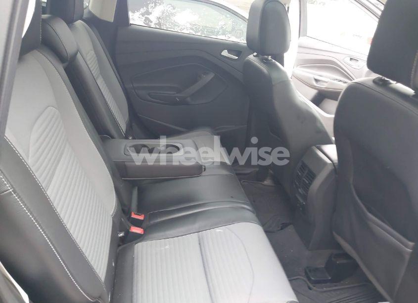 Photo 8 of 2017 Ford Escape SE (VIN 1FMCU9G99HUB71453)