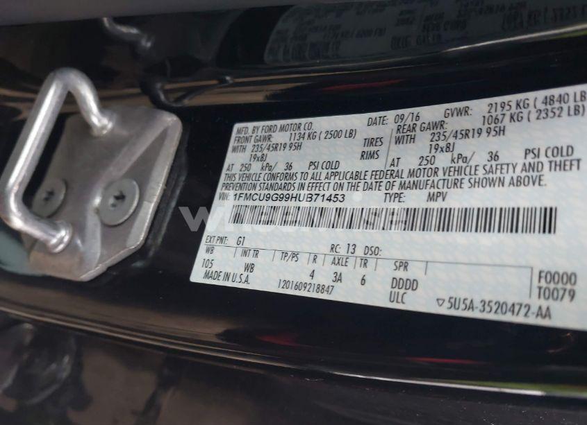 Photo 9 of 2017 Ford Escape SE (VIN 1FMCU9G99HUB71453)