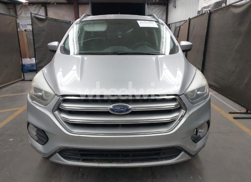 Photo 12 of 2017 Ford Escape SE (VIN 1FMCU9G99HUB91699)