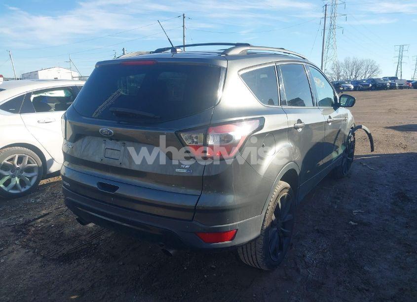 Photo 4 of 2017 Ford Escape SE (VIN 1FMCU9G99HUD02333)