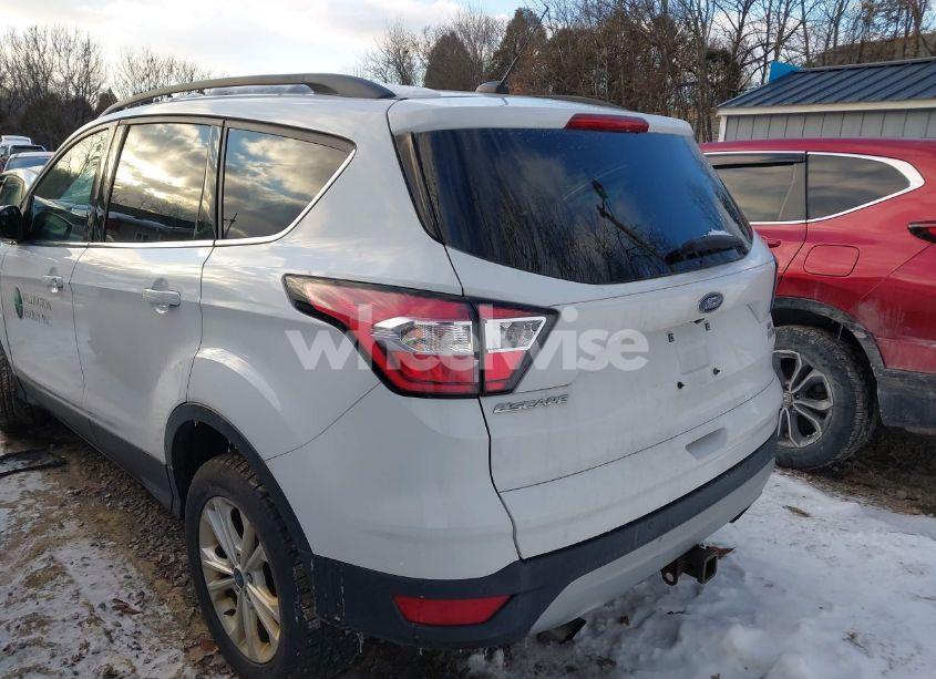Photo 19 of 2017 Ford Escape SE (VIN 1FMCU9G99HUD44050)