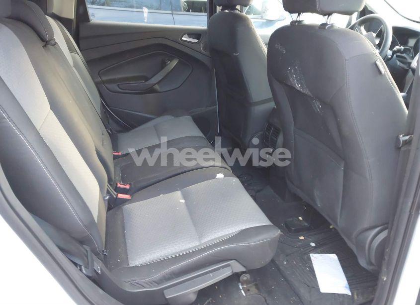 Photo 8 of 2017 Ford Escape SE (VIN 1FMCU9G99HUD44050)