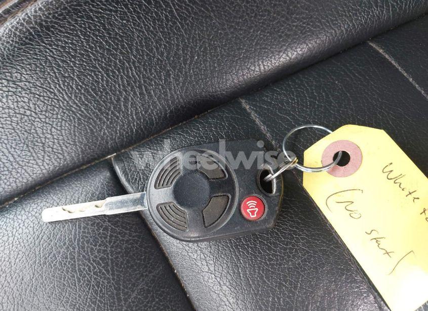 Photo 11 of 2017 Ford Escape SE (VIN 1FMCU9G99HUE31303)