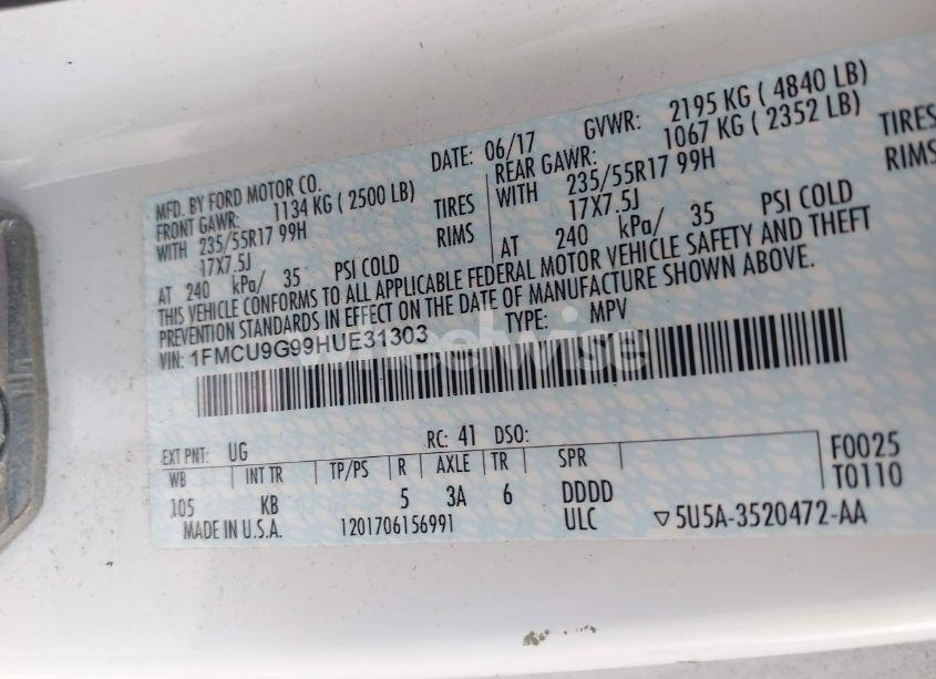 Photo 9 of 2017 Ford Escape SE (VIN 1FMCU9G99HUE31303)