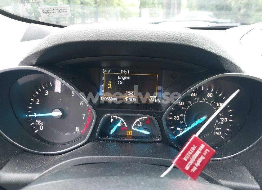 Photo 7 of 2017 Ford Escape SE (VIN 1FMCU9G99HUE61420)