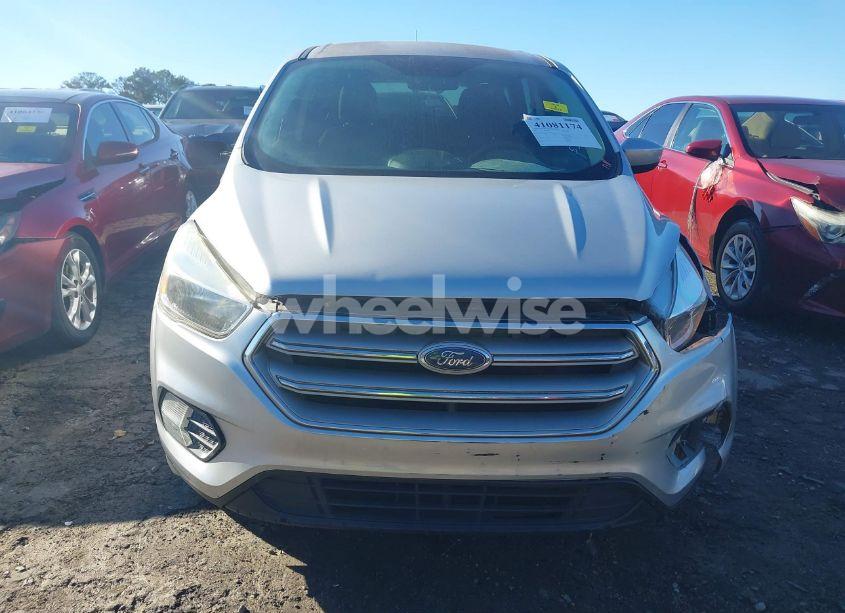 Photo 12 of 2017 Ford Escape SE (VIN 1FMCU9G99HUE75589)