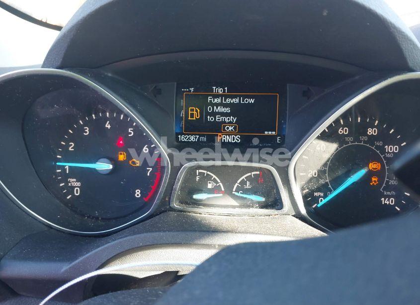 Photo 7 of 2017 Ford Escape SE (VIN 1FMCU9G99HUE75589)