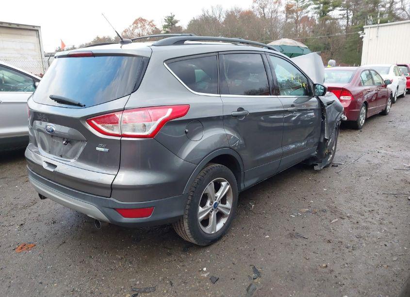 Photo 4 of 2013 Ford Escape SE (VIN 1FMCU9G9XDUC18967)