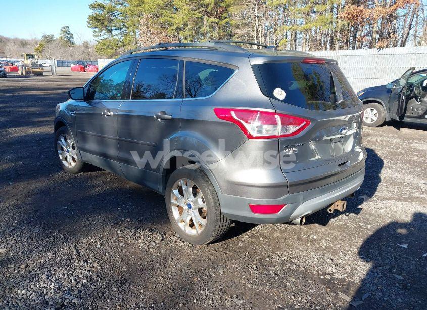 Photo 3 of 2013 Ford Escape SE (VIN 1FMCU9G9XDUC51256)
