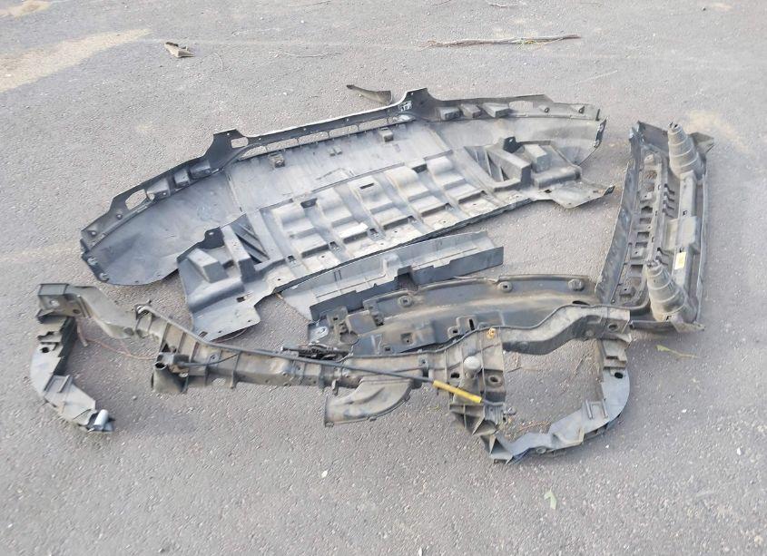 Photo 12 of 2013 Ford Escape SE (VIN 1FMCU9G9XDUD12380)