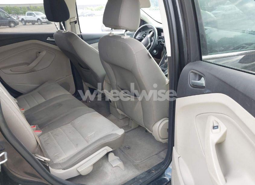 Photo 8 of 2014 Ford Escape SE (VIN 1FMCU9G9XEUA15367)