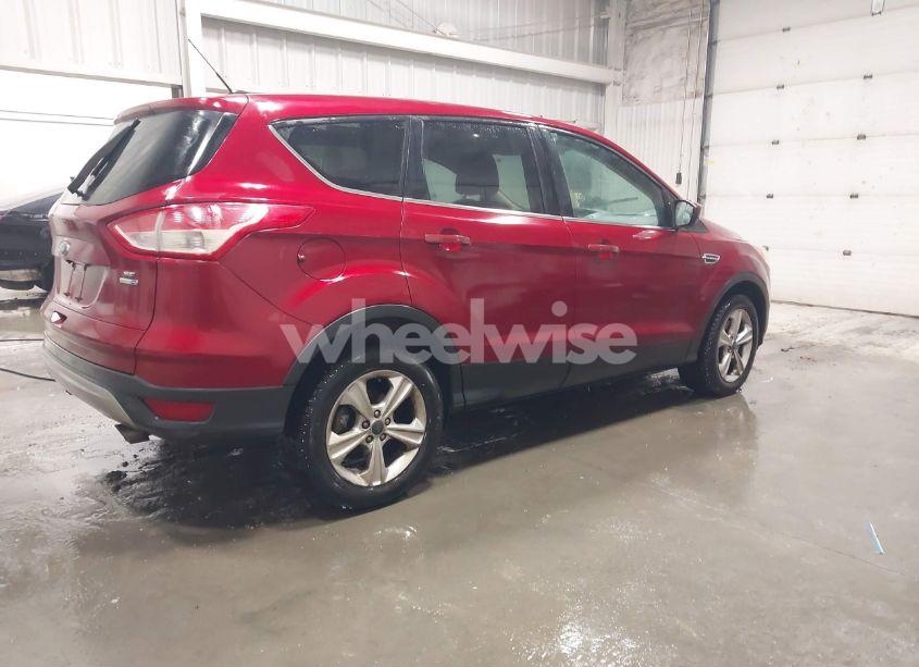 Photo 4 of 2014 Ford Escape SE (VIN 1FMCU9G9XEUA15398)