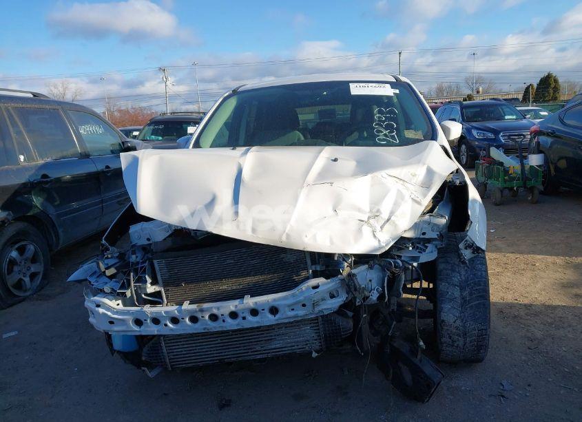 Photo 12 of 2014 Ford Escape SE (VIN 1FMCU9G9XEUA28393)