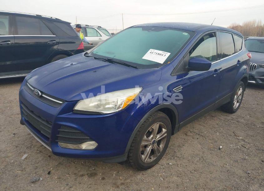 Photo 2 of 2014 Ford Escape SE (VIN 1FMCU9G9XEUB46833)