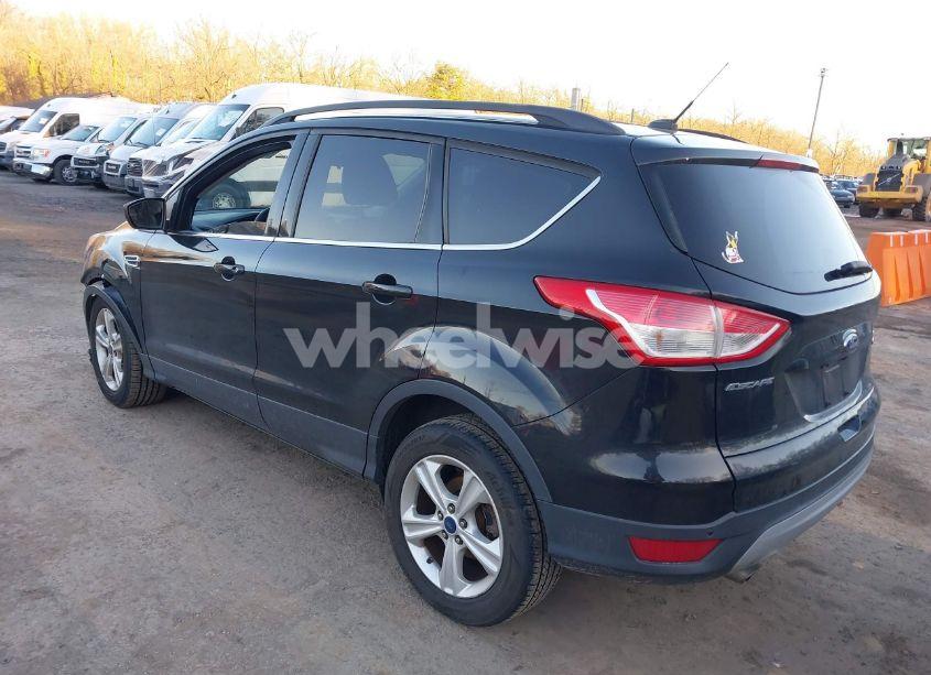 Photo 3 of 2014 Ford Escape SE (VIN 1FMCU9G9XEUC35026)