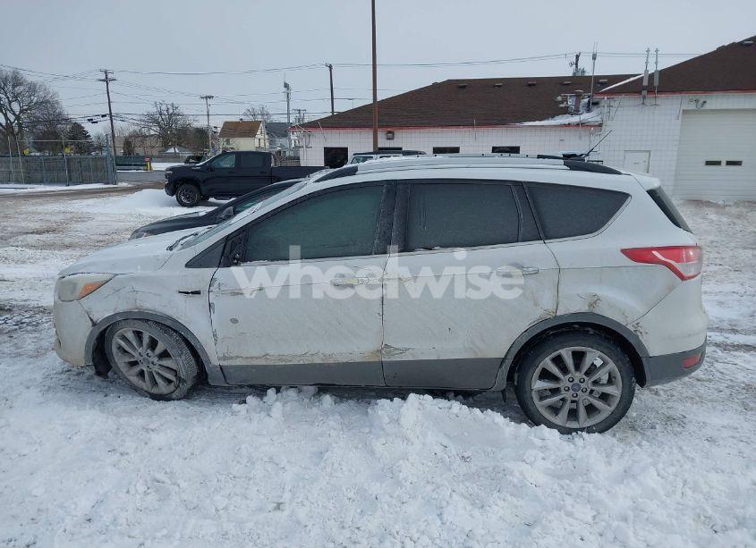 Photo 14 of 2014 Ford Escape SE (VIN 1FMCU9G9XEUC57236)