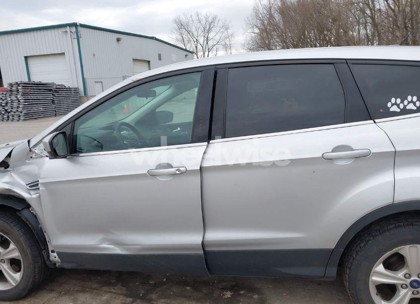 Photo 14 of 2014 Ford Escape SE (VIN 1FMCU9G9XEUD08119)