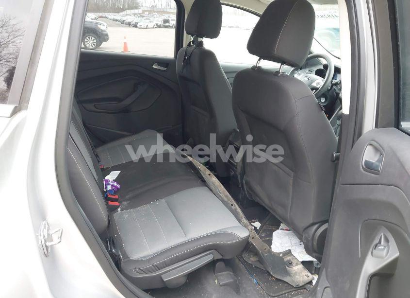 Photo 8 of 2014 Ford Escape SE (VIN 1FMCU9G9XEUD08119)