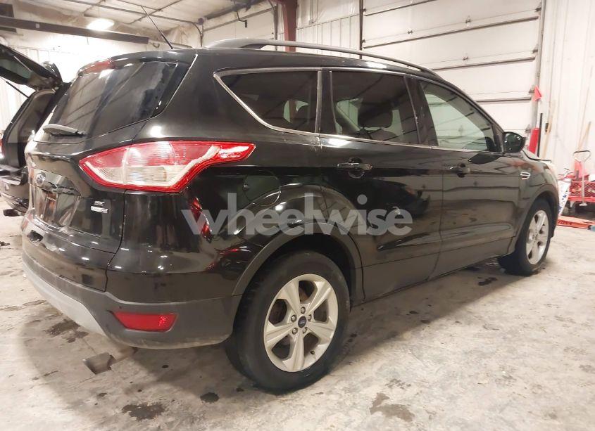 Photo 4 of 2014 Ford Escape SE (VIN 1FMCU9G9XEUD67400)