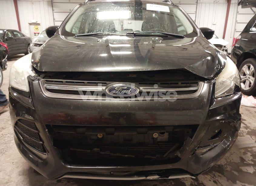 Photo 6 of 2014 Ford Escape SE (VIN 1FMCU9G9XEUD67400)