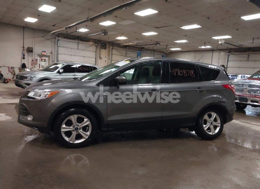 Photo 14 of 2014 Ford Escape SE (VIN 1FMCU9G9XEUD69423)