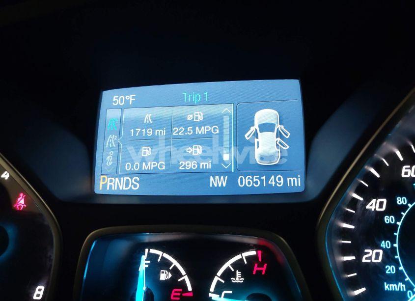 Photo 15 of 2014 Ford Escape SE (VIN 1FMCU9G9XEUD69423)