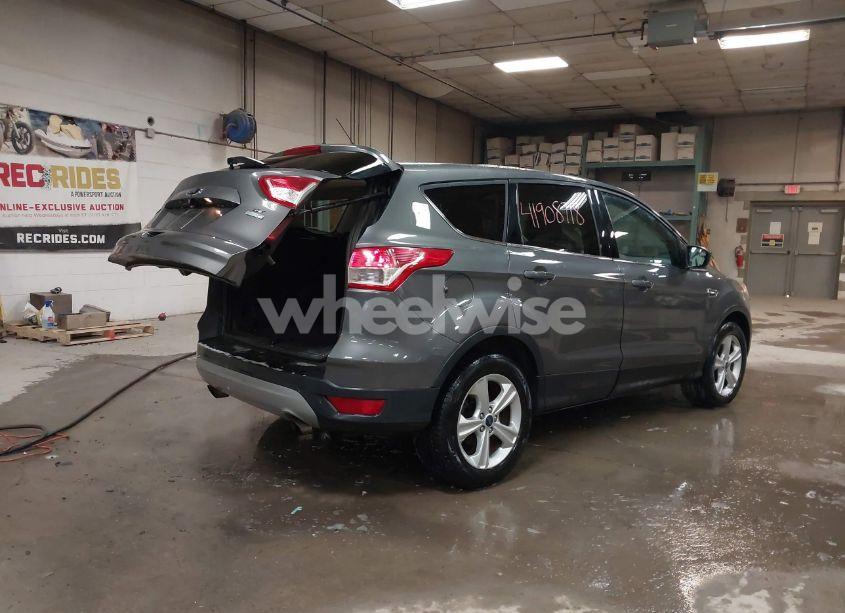 Photo 4 of 2014 Ford Escape SE (VIN 1FMCU9G9XEUD69423)