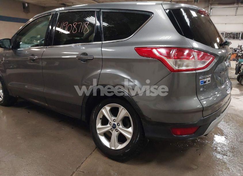 Photo 6 of 2014 Ford Escape SE (VIN 1FMCU9G9XEUD69423)