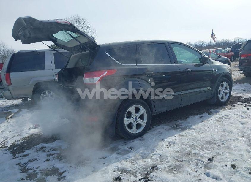 Photo 4 of 2014 Ford Escape SE (VIN 1FMCU9G9XEUE09340)