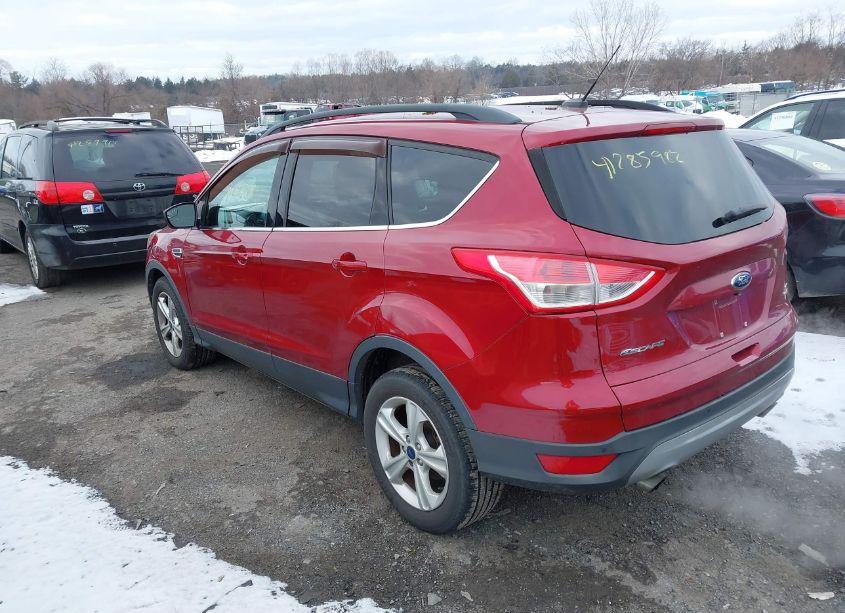 Photo 3 of 2016 Ford Escape SE (VIN 1FMCU9G9XGUC03504)