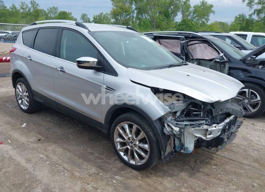 2016 Ford Escape SE (VIN 1FMCU9G9XGUC54002) main photo