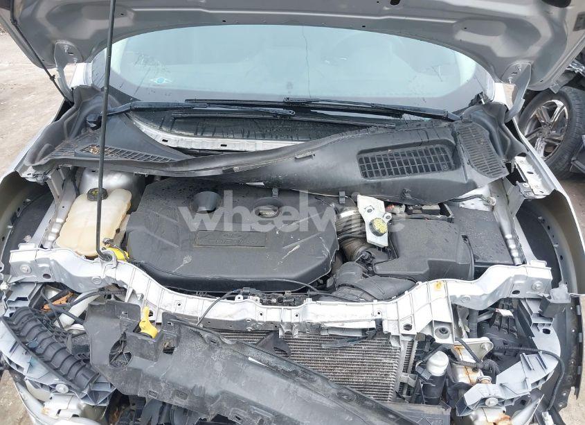 Photo 10 of 2016 Ford Escape SE (VIN 1FMCU9G9XGUC54002)