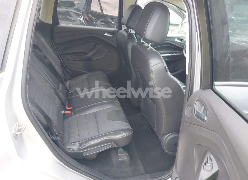 Photo 8 of 2016 Ford Escape SE (VIN 1FMCU9G9XGUC54002)