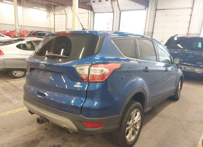 Photo 4 of 2017 Ford Escape SE (VIN 1FMCU9G9XHUA83219)