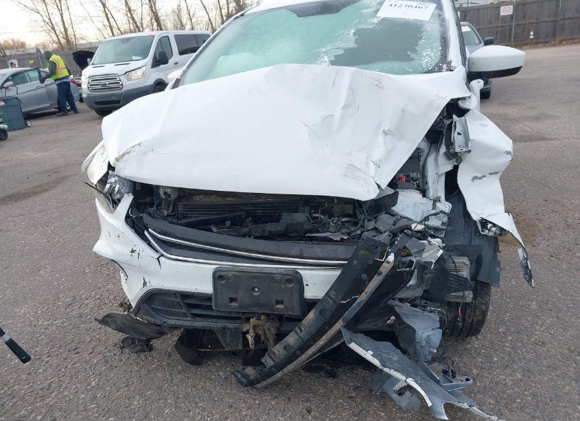 Photo 6 of 2017 Ford Escape SE (VIN 1FMCU9G9XHUA95421)