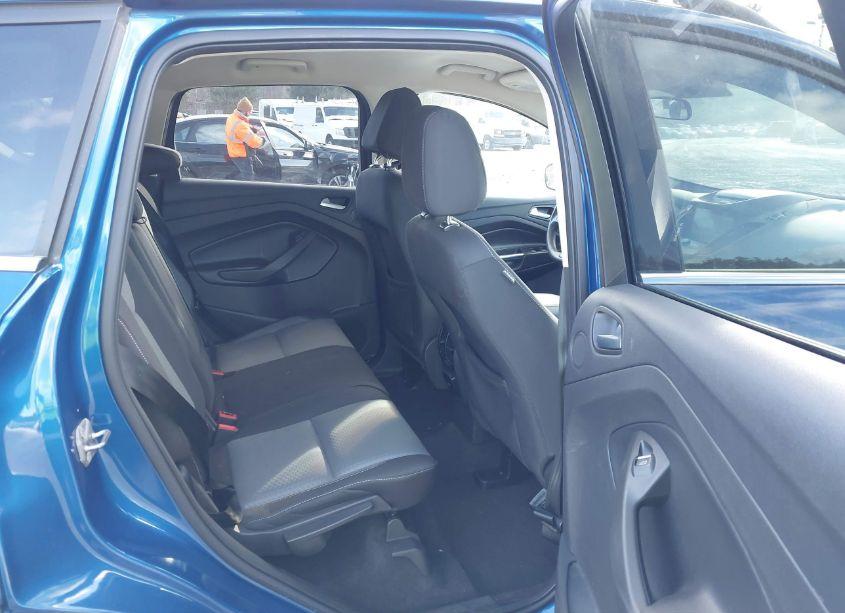 Photo 8 of 2017 Ford Escape SE (VIN 1FMCU9G9XHUB70960)