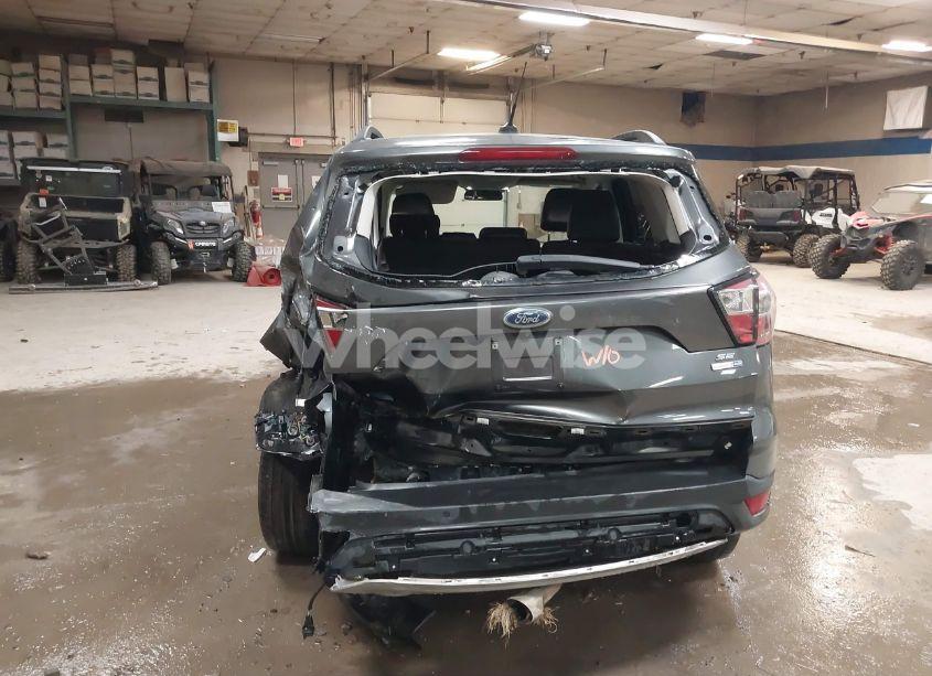 Photo 6 of 2017 Ford Escape SE (VIN 1FMCU9G9XHUB71008)