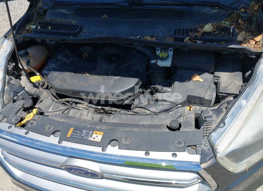 Photo 10 of 2017 Ford Escape SE (VIN 1FMCU9G9XHUD90910)