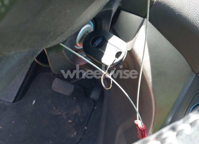 Photo 11 of 2017 Ford Escape SE (VIN 1FMCU9G9XHUD90910)