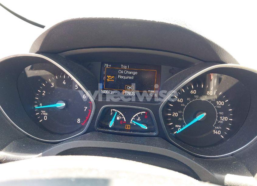 Photo 7 of 2017 Ford Escape SE (VIN 1FMCU9G9XHUD90910)