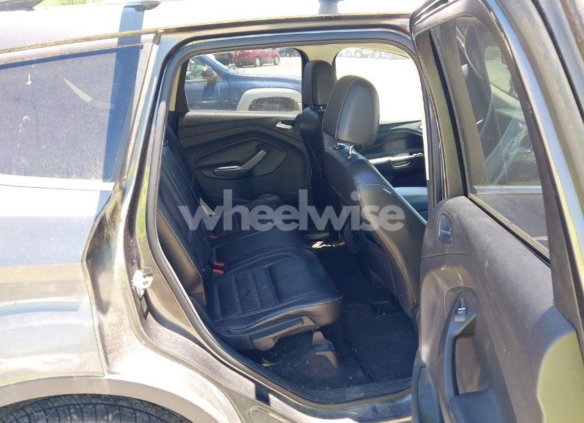 Photo 8 of 2017 Ford Escape SE (VIN 1FMCU9G9XHUD90910)