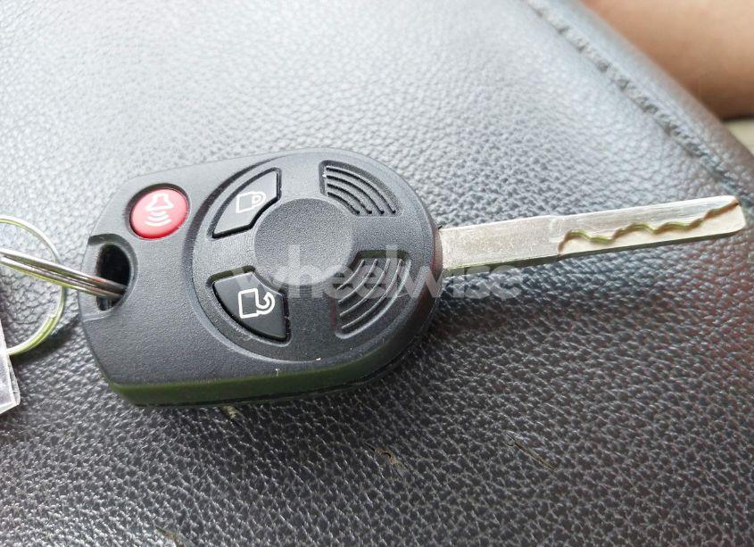 Photo 11 of 2017 Ford Escape SE (VIN 1FMCU9GD0HUA86621)